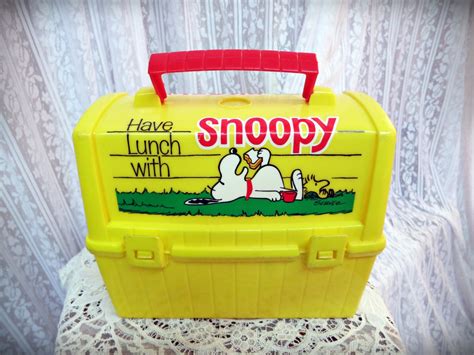 Vintage Snoopy Lunchbox 